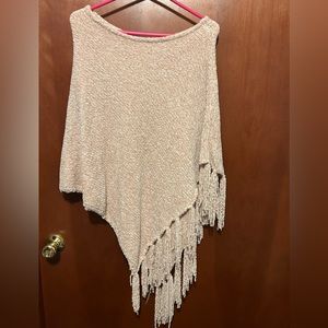 Blush chenille poncho, one size. NWT
